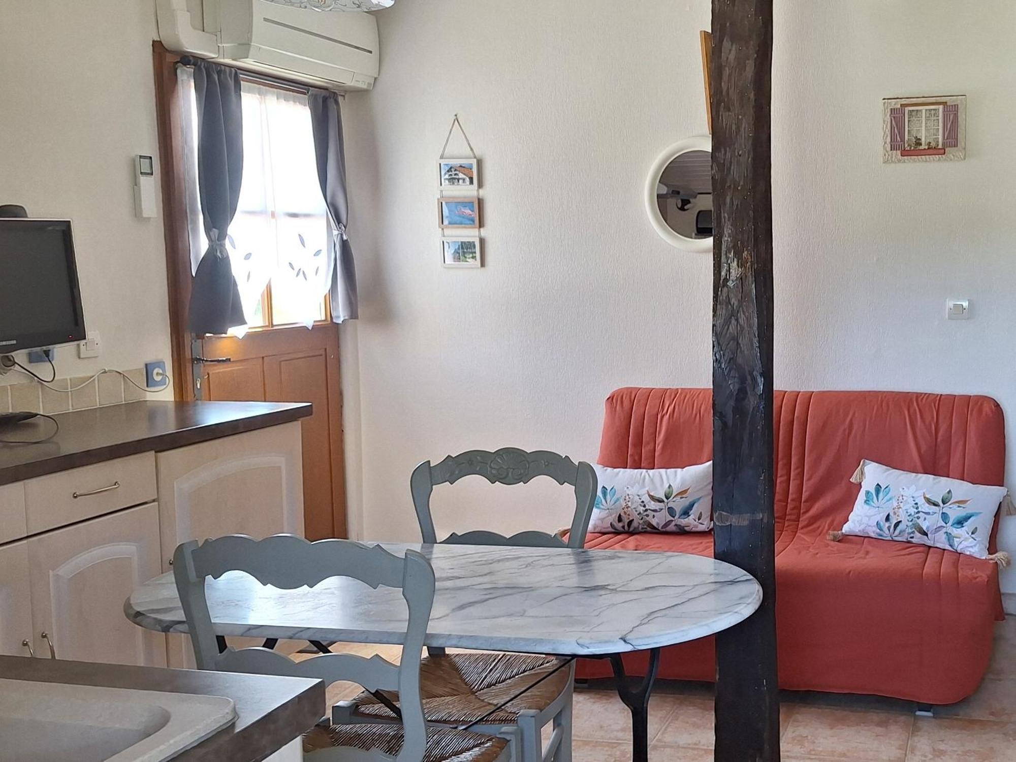 Gîte Pouton Saint-Loubouer Extérieur photo