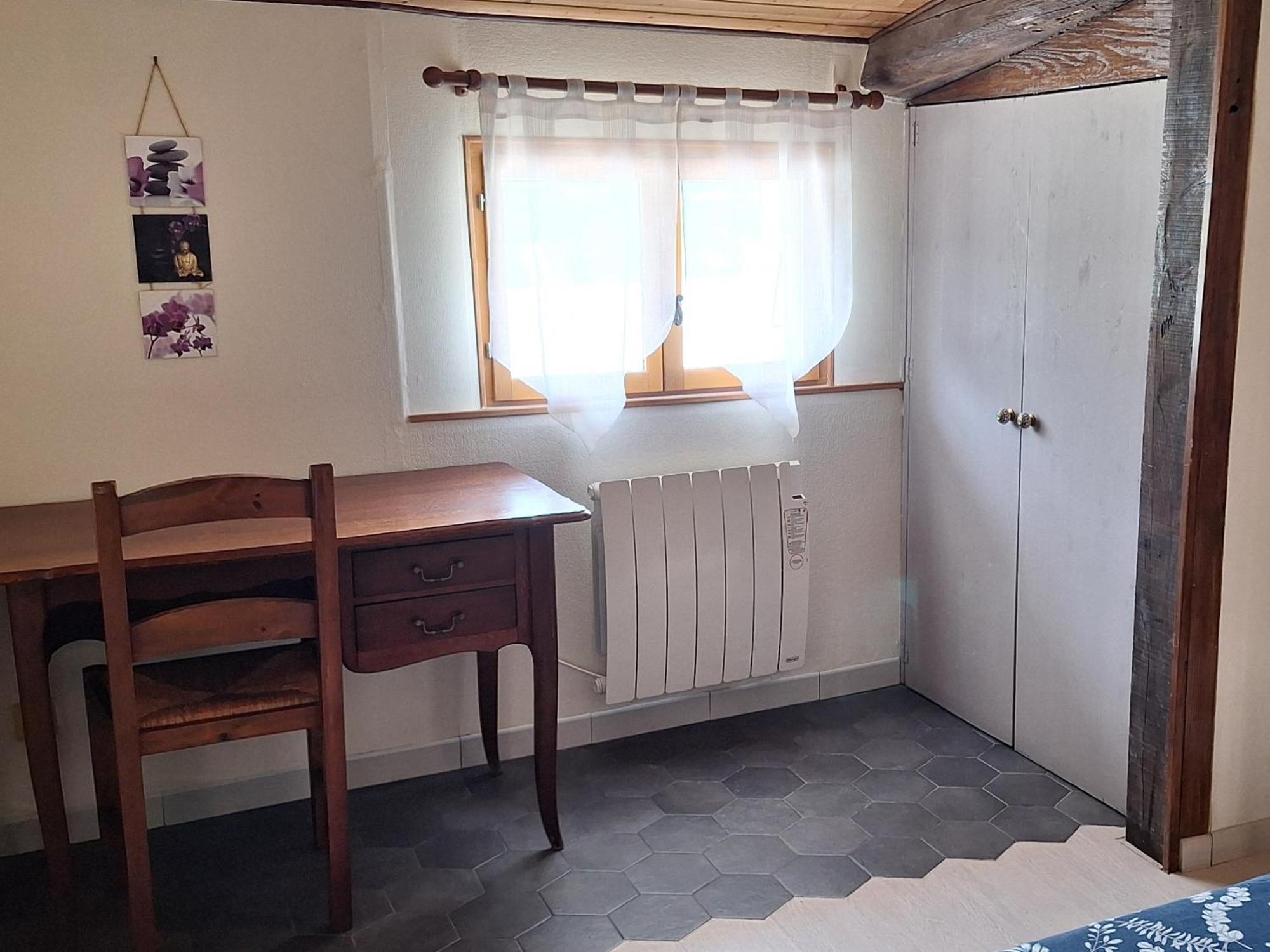 Gîte Pouton Saint-Loubouer Chambre photo