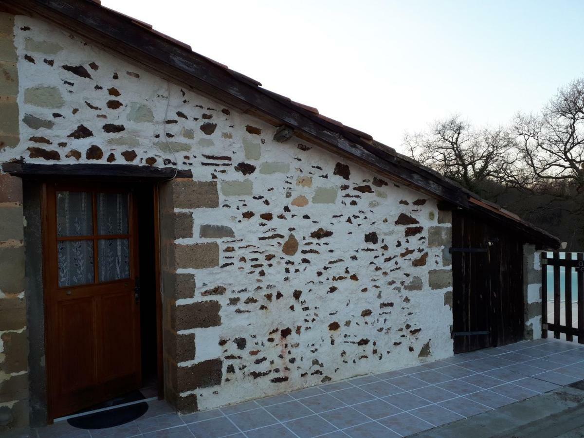 Gîte Pouton Saint-Loubouer Extérieur photo